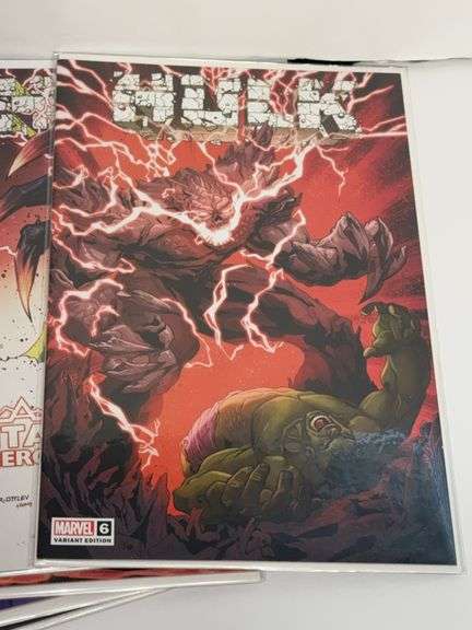(10) Marvel Hulk Comics w/ Variant Covers