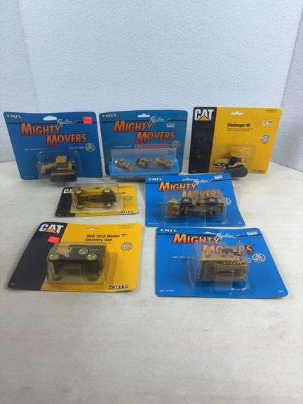 7 -1/64 Scale Caterpillar