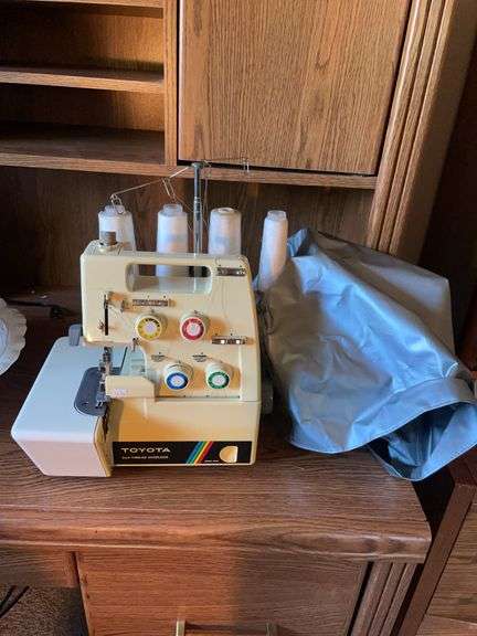 Toyota 3&4 thread overlock model 6600