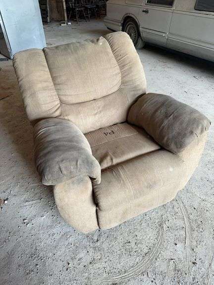 Brown Cloth Recliner