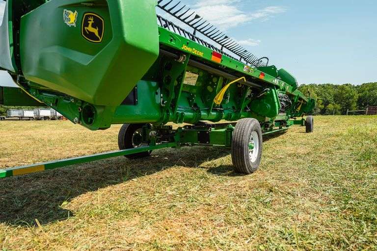 2016 J+M 4 WHEEL STEER HEADER CART