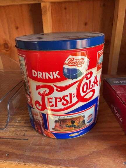2-piece roasting pan w/ box, (2) pots, Pepsi-cola tin & misc.