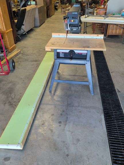 Sears/Craftsman 10" radial saw with extended bench