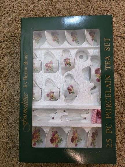 Porcelain tea set