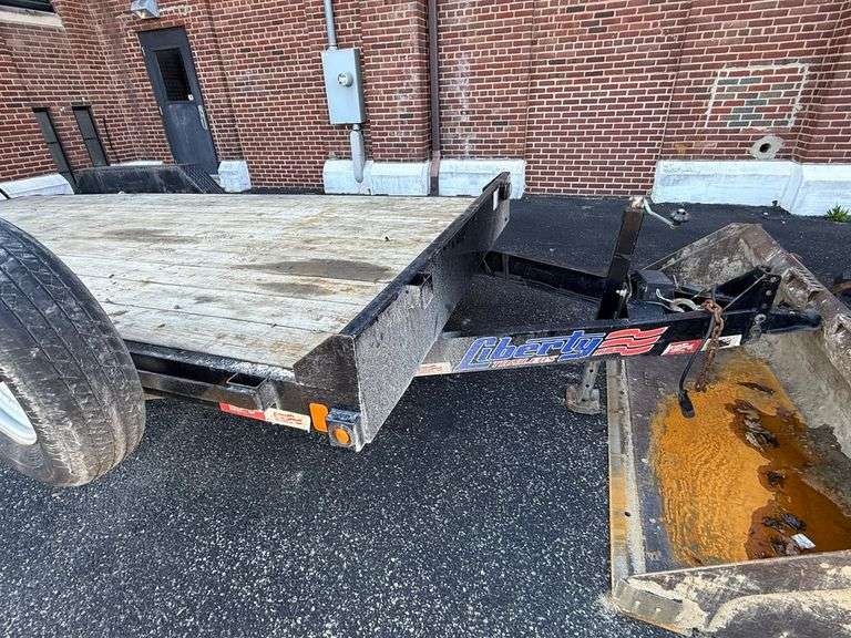 LIBERTY EQUIPMENT TRAILER 14,000# CAP. 18 FT.