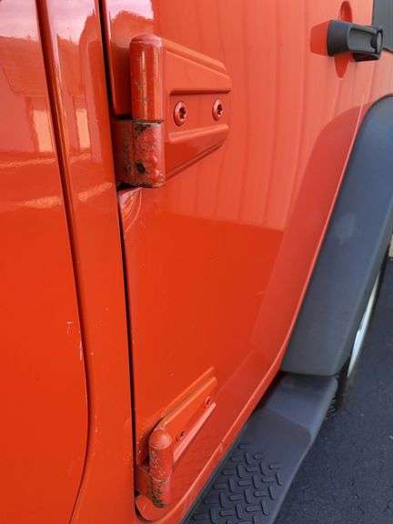 2015 Orange 4D Jeep Wrangler