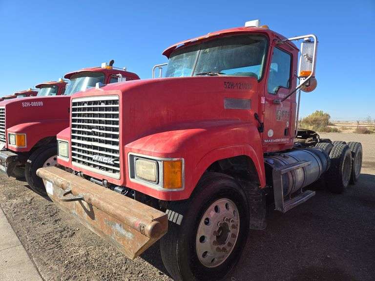 2012 Mack CHU613 Showing 17,518 mi, hrs unknown- runs