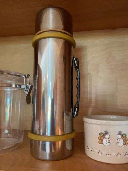 (4) plastic food storage containers, thermos, and (2) small jars