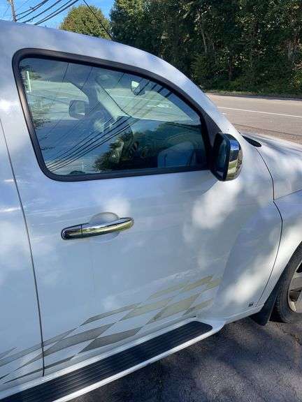 2007 White FWD Chevrolet HHR LT