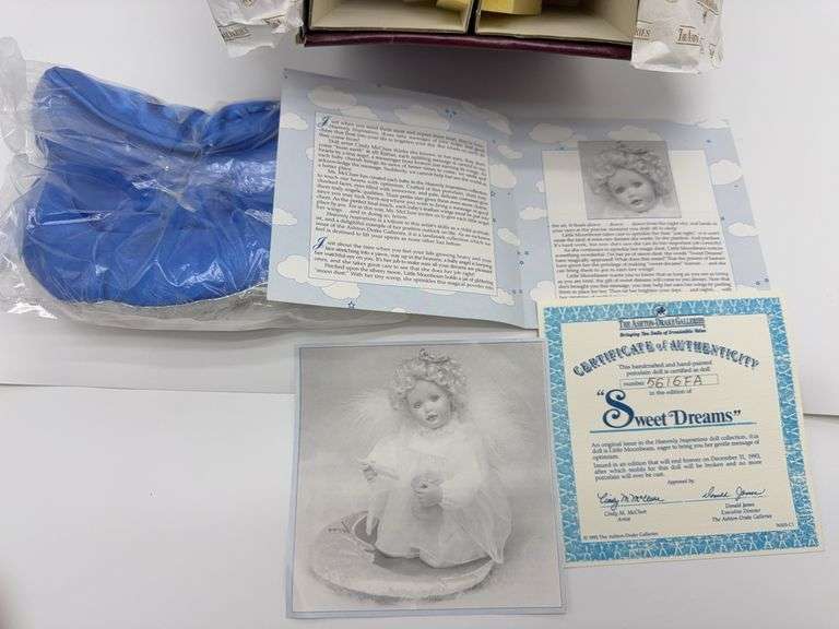 Ashton Drake “Sweet Dreams” with Box & COA