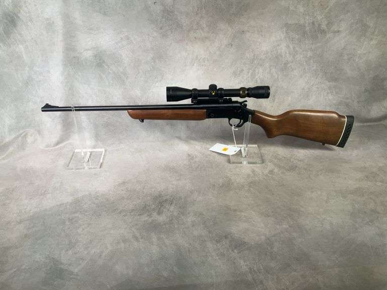 Rossi Single 223 REM Serial # AS025079 with 3x9x40 Simmons Scope