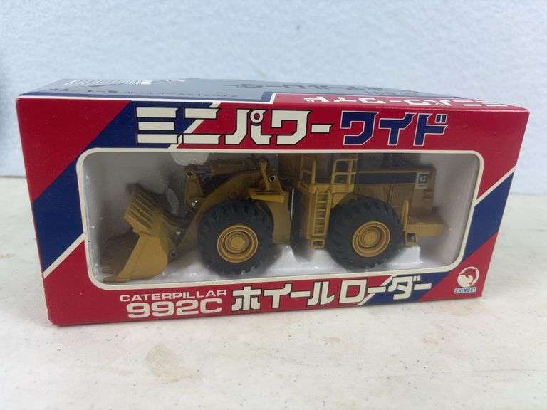 Caterpillar 992C Loader ,1:75 Scale