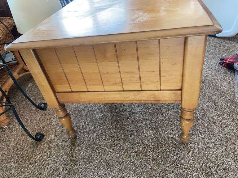 (2) wooden end tables