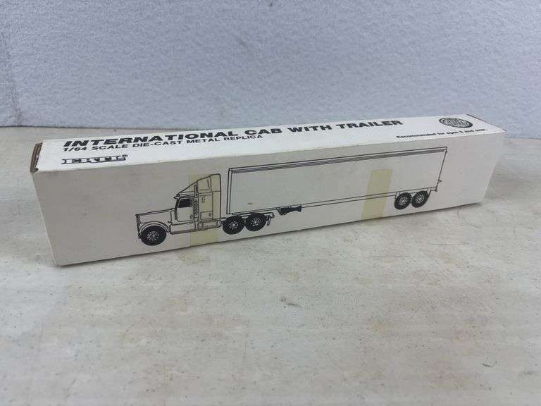 Ertl U.S. Postal 1/64 Scale Semi
