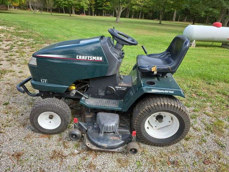 Craftsman 50" cut riding mower (runs)