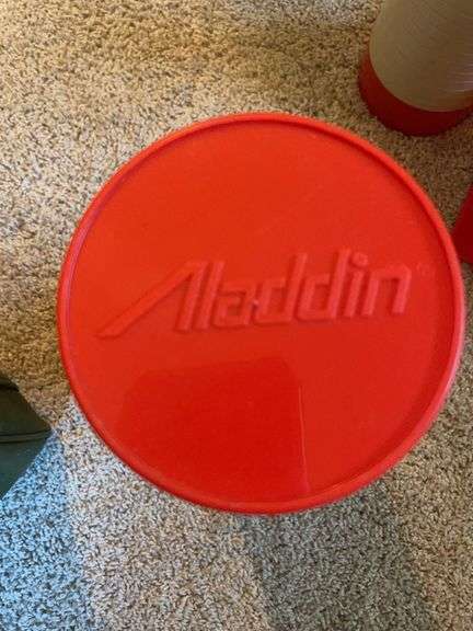 (2) Aladdin thermoses