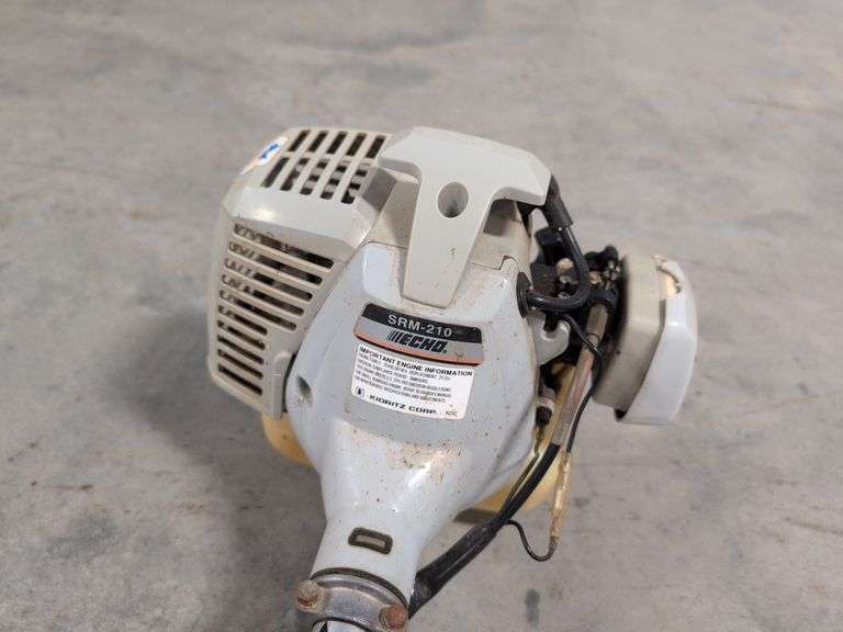 Echo SRM-210 weed eater - works