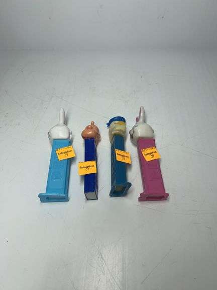 (4) Plastic Vintage Pez Dispensers