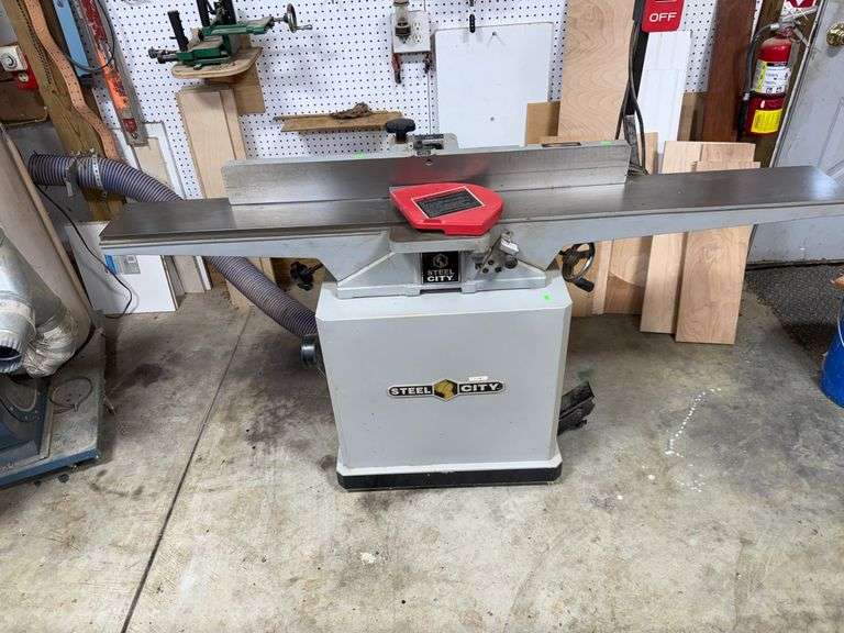 Steel City 6" Deluxe Jointer Buyer responsible to load