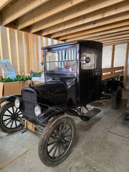 1926 Ford Model T Pickup Truck Complete/ Unrestored It (Ran when it was parked)