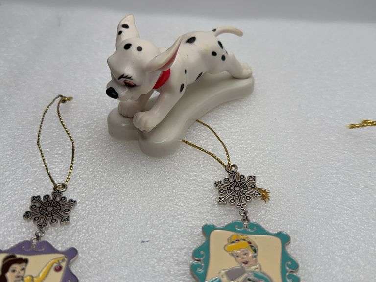Disney Figures and Cards