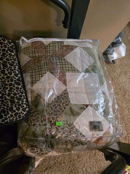 Bags, Comforters & bed skirt