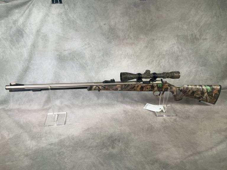 Traditions Lightning 45 cal Serial # 14-13-045478-01 with 3x9x40 Simmons Scope