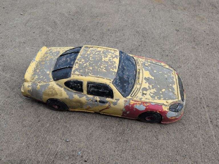 Concrete race car - paint peeling
