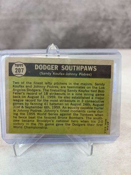 1961 Topps BB #207 Dodger Southpaws - Koufax Nice EXMT