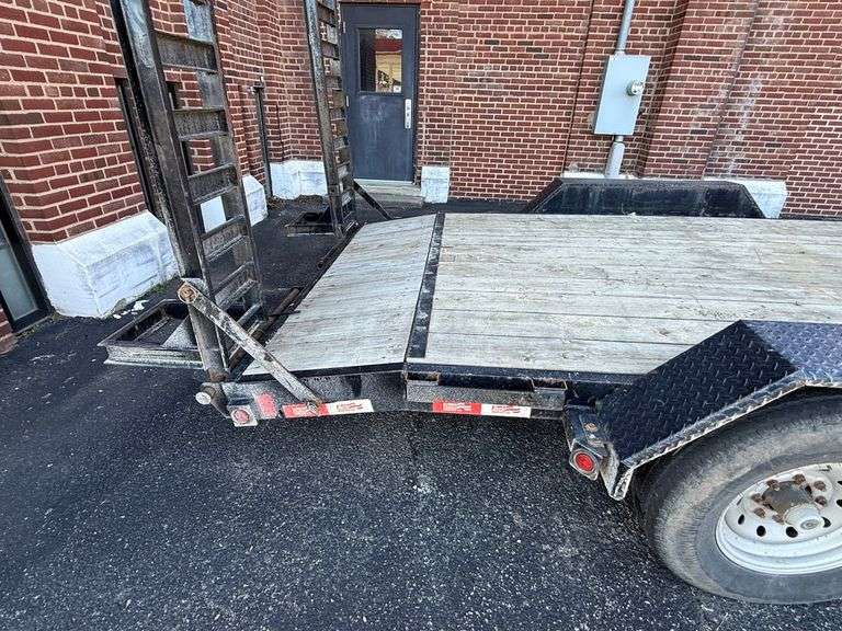 LIBERTY EQUIPMENT TRAILER 14,000# CAP. 18 FT.