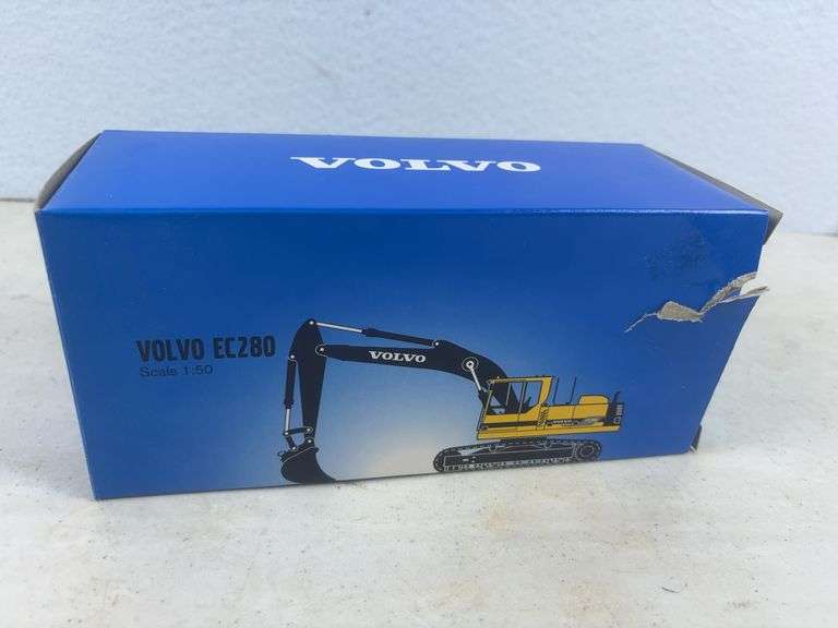 Volvo EC280 Trackhoe 1:50 Scale