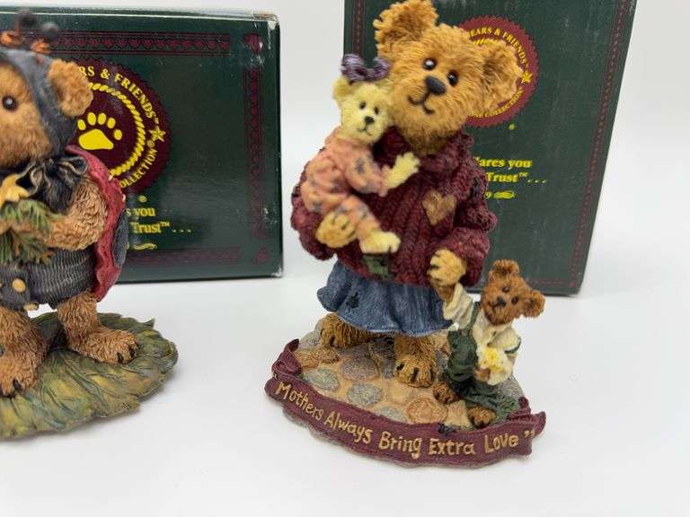 3 Boyds Bears From the Bearstone Collection With Boxes