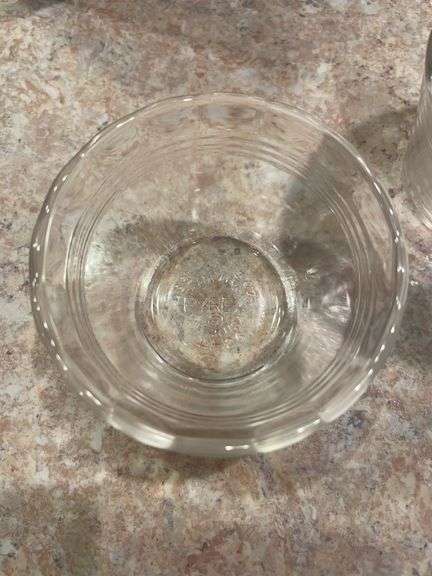 Contents of shelf including ramekins, vases & small Pyrex dishes