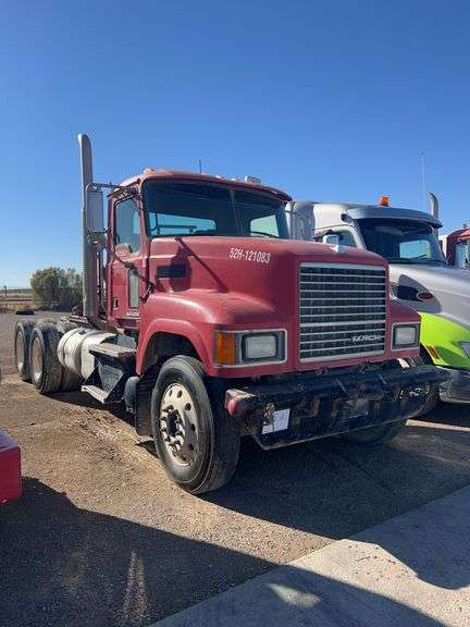 2012 Mack CHU613 miles & hrs unknown- doesn't run