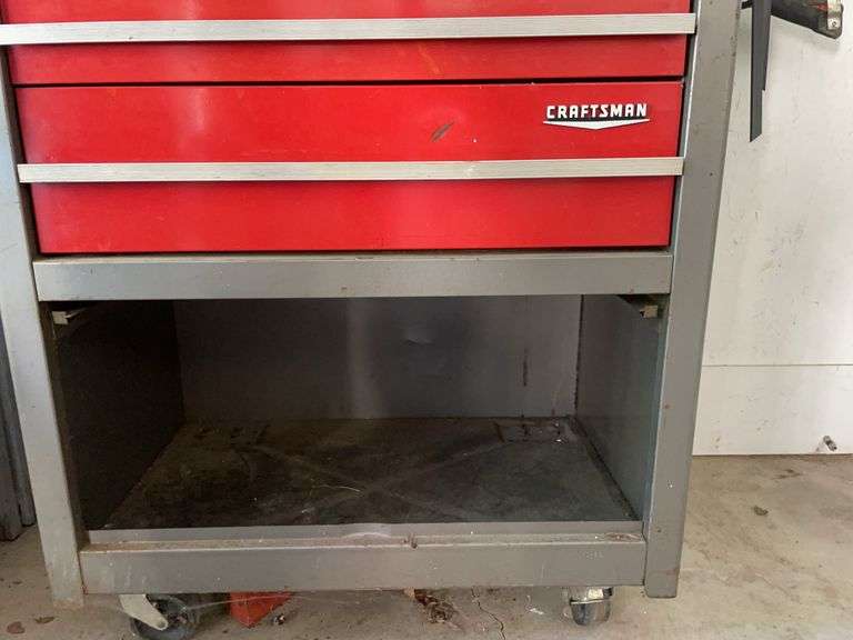 Craftsmen tool chest w/ some tools - 26x17x32