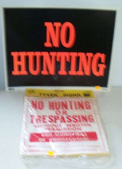 5 NO HUNTING SIGNS