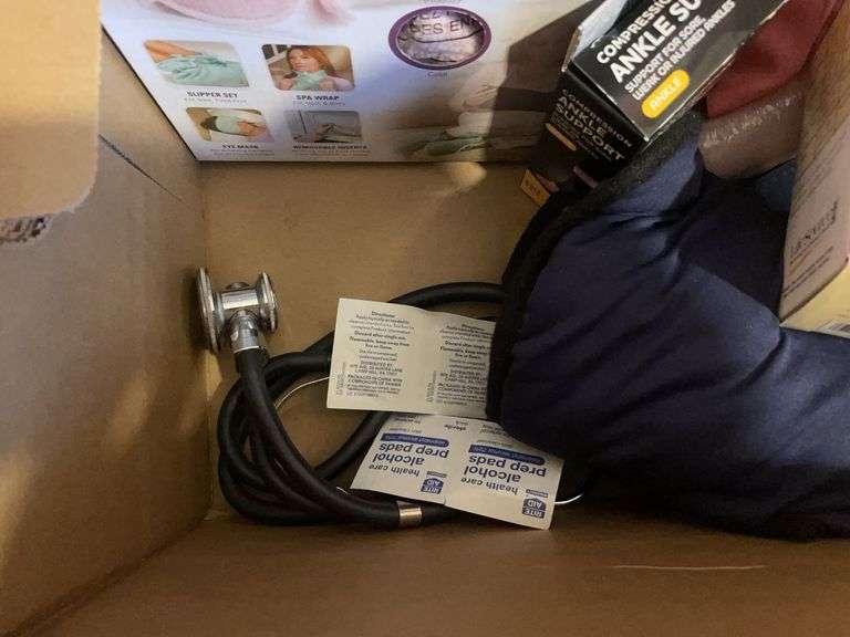 Miscellaneous medical supplies - see photos