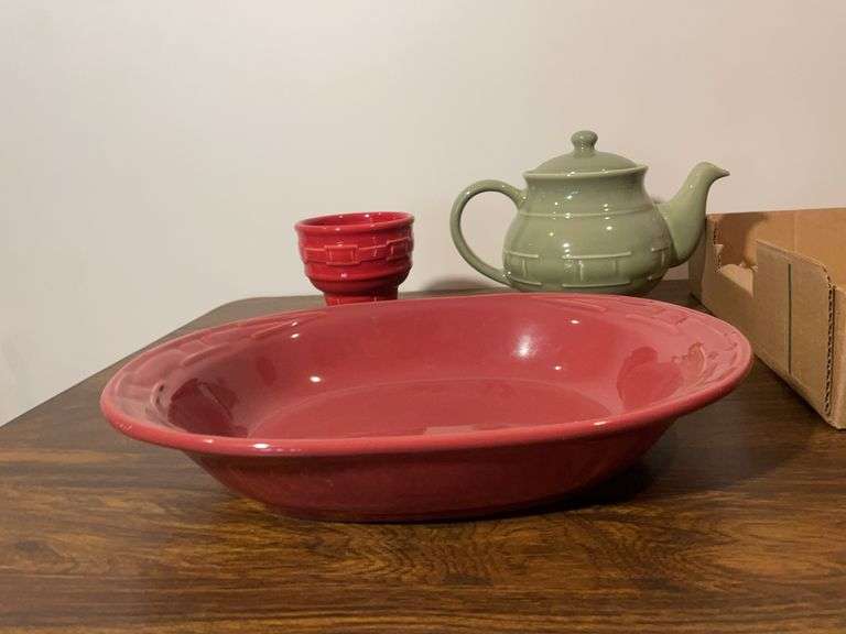 Longaberger teapot, dish, and other piece, and Fiesta dish