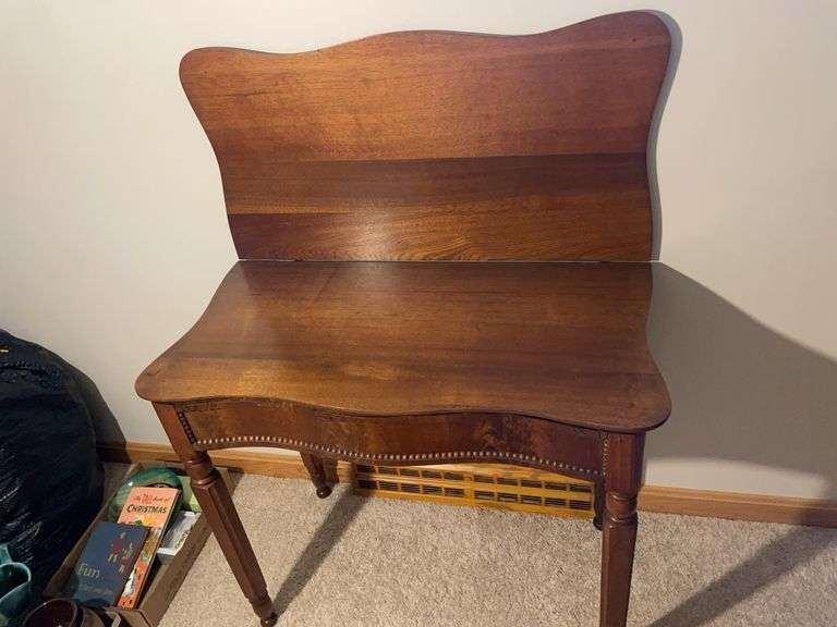 Antique drop leaf table