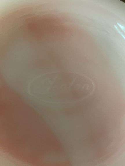 Pink Fenton flower dish