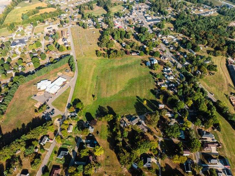 Parcel 8: 188’x282’ Lot – Building Site