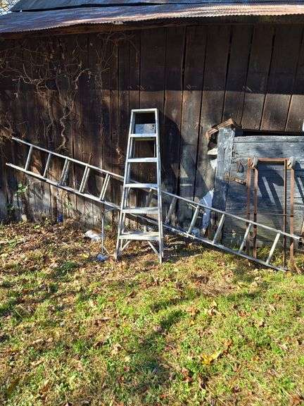 Aluminum ladders