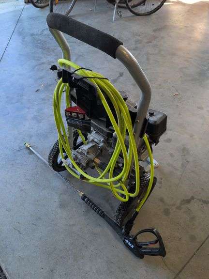 Ryobi 2900 PSI gas powered pressure washer - works