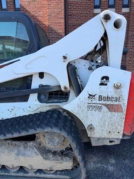 2018 BOBCAT T-770 SKIDLOADER