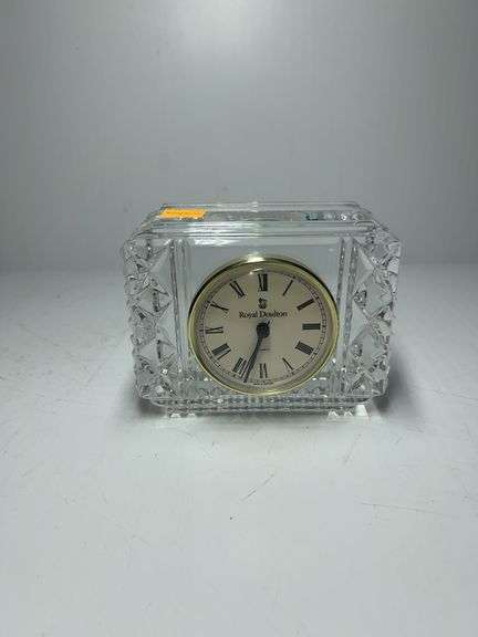 Royal Doulton Quartz Glass Clock