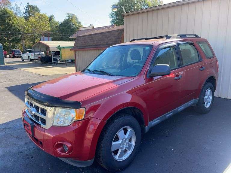 2010 Red Ford Escape SW