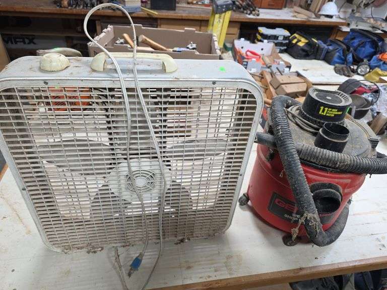 Box fan & Shop vac