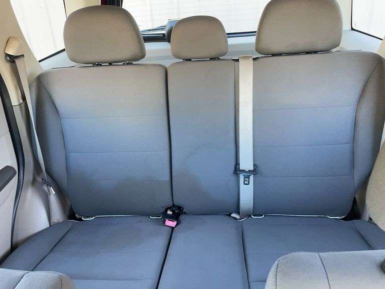 2010 Red Ford Escape SW