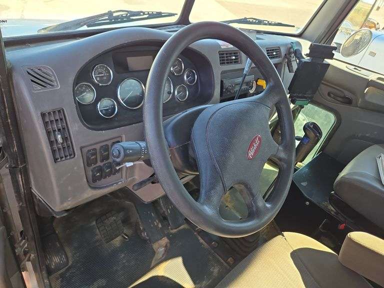 2012 Peterbilt PB348 Showing 3,909 mi, 2,728 hrs- runs
