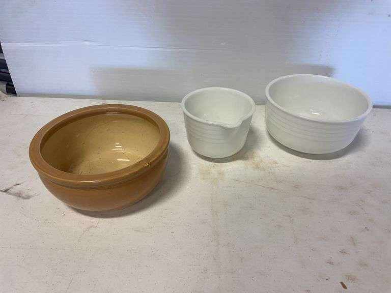 (2) General Mills mixing bowls and potting vase